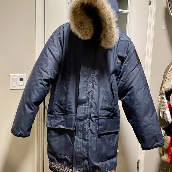 Woods Down insulated Parka Sz Lg - w/fur lined hood - Picture 7 of 7